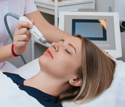 Безинъекционная мезотерапия Dermadrop - Цены в центрах эстетики и красоты  M-BEAUTY, Санкт-Петербург