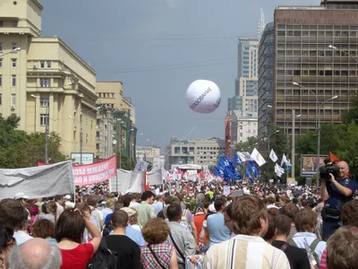 NEWSru.com :: \"Дождь\": митинг Навального 12 июня могут объединить с  очередным маршем против реновации