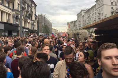 Митинг оппозиции в Барнауле 12 июня 2012 года - KP.RU