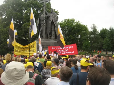 Тверская улица в Москве 12 июня 2017 года (фоторепортаж) — Викиновости