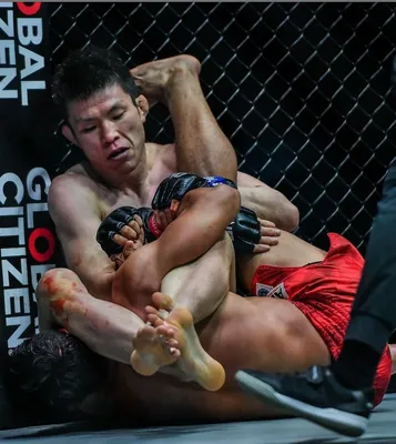 It's addicting': Competition craving driving local MMA fighters