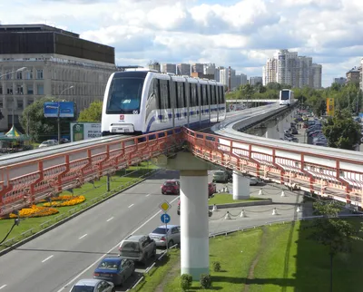 File:Monorail Moskau - Einfahrt in Station Telezentrum.jpg - Wikimedia  Commons