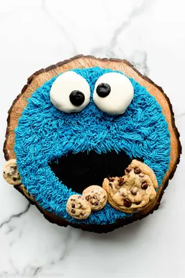 Cookie Monster Cake (for Decorating Beginners) - Sally's Baking Addiction