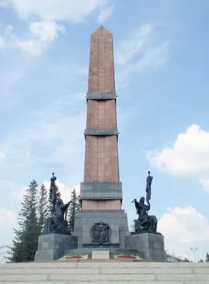 Фото: Монумент Дружбы, памятник, мемориал, Республика Башкортостан, Уфа,  улица Октябрьской Революции — Яндекс Карты