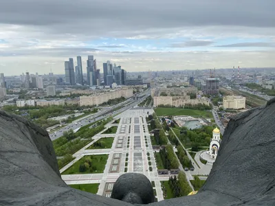 Монумент Победы на Поклонной Горе (Город Москва) * ПАМЯТНИКИ В РОССИИ