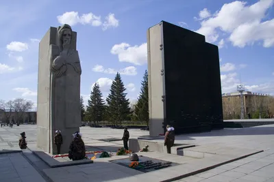 Монумент Славы, в честь подвига сибиряков в годы Великой Отечественной  войны | Официальный сайт Новосибирска