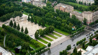 Электронный Монумент Славы воинов-сибиряков: Пилон «Скорбящая мать»