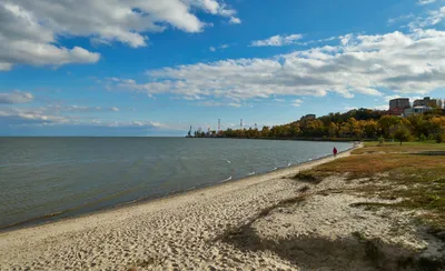 Променад Азовского моря в Таганроге Стоковое Фото - изображение  насчитывающей карамболь, ростов: 161444492