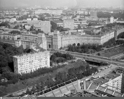 Фото \"Первомай\", 1 мая 1956, г. Москва - История России в фотографиях