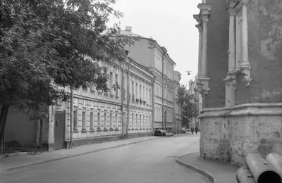 Церковь Спаса Всемилостивого в Кускове, Вешняки (Восточный административный  округ (ВАО)), фотография. архивная фотография Фото с сайта pastvu.ru Фото  1920-30-х годов. Архив ЦИГИ.