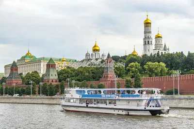 Джинсовая косуха в стиле 90х КУПИТЬ В МОСКВЕ