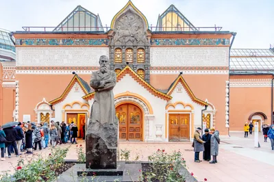 Москва белокаменная, Москва камнекрасная - экскурсионный тур для  корпоративных групп - Двухдневные программы в Москве для организованных  групп