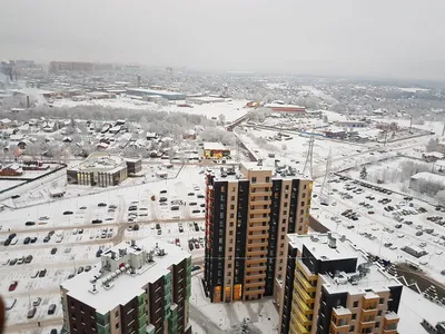 На канале имени Москвы снова замёрз лёд и получился гигантский каток |  Пикабу