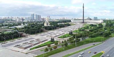 File:Victory park on Poklonnaya Hill1.jpg - Wikipedia