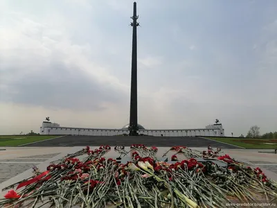 Поклонная гора и Парк Победы в Москве