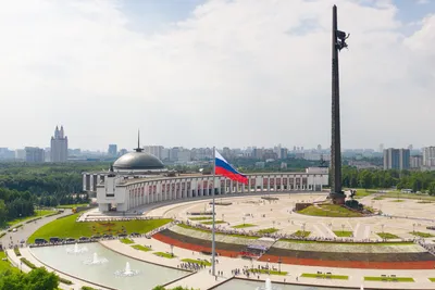 Фото: Поклонная гора, достопримечательность, Москва, Входная площадь —  Яндекс Карты