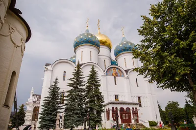 Экскурсия в Сергиев Посад из Москвы с посещением Троице-Сергиевой лавры –  «Незабываемая Москва»