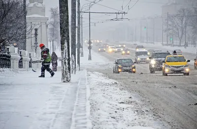 Первый снег в Москве 2023