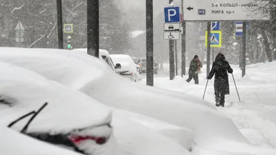 Вьюгой замело: в Москве прошел сильный снегопад | Фотогалереи | Известия