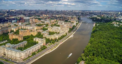 Москва on X: \"Взлетаем и наблюдаем! Летняя Москва сверху удивительно  красива 😉 #лето #Москва #MosRu https://t.co/lZTCVLI96A\" / X