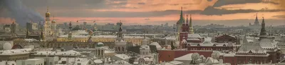 Москва, Россия - 21 июля 2019 г. Вид сверху на Комсомольскую площадь,  известную также как площадь трех железнодорожных вокзалов Стоковое  Изображение - изображение насчитывающей пассажир, горизонт: 158601813