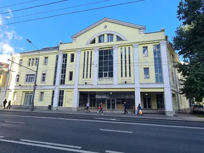 Файл:Moscow, Taganskaya Square, Taganka shopping building (2).jpg —  Викимедиа