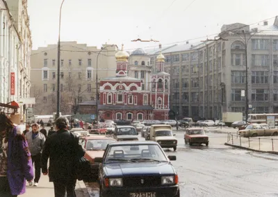 Московские вывески 90-х годов ХХ века | Рекламно-производственная компания  «ИНФИНИТИ»