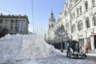 Снегопад в Москве 4 декабря 2023 года: последствия сильной метели в  столице, фото, видео - KP.RU