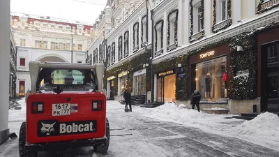 Москву засыпало снегом: как выглядит центр Москвы под снегопадом и когда он  закончится — фото 18 декабря 2022 г. - 18 декабря 2022 - msk1.ru