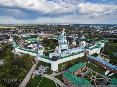 Москва будущего вид сверху расстояние…» — создано в Шедевруме