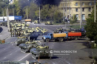 Военная техника в Москве: на Тетеринском переулке заметили технику с  черными номерами, рассказываем, почему она находится в центре столицы - 19  января 2023 - msk1.ru