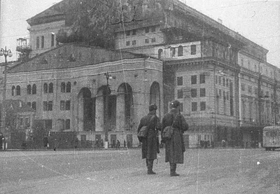 Участвующая в параде Победы военная техника прибыла в центр Москвы //  Новости НТВ