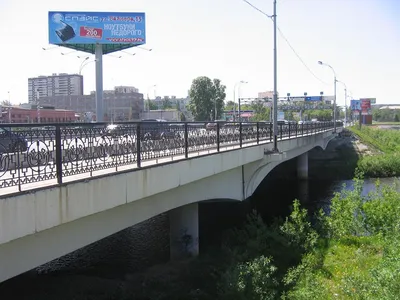 Макаровский мост (Екатеринбург) — Википедия