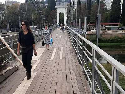 Небесный мост Skybridge в Skypark