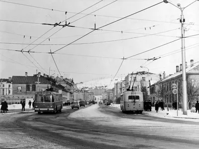 Мурманские ларьки по улице Воровского 1990 годы