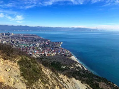 Продам дом на улице Бирюзовой 5 в селе Мысхако в городе Новороссийске  муниципальное образование Новороссийск 218.0 м² на участке 7.0 сот этажей 2  48000000 руб база Олан ру объявление 63608762