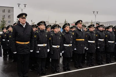 Россия, Мурманск-может 19, 2018: Нахимовское училище Мурманска Редакционное  Стоковое Изображение - изображение насчитывающей круг, патриот: 118076424