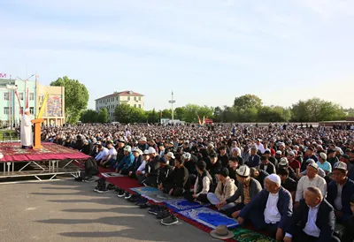 Многие мусульмане в Москве получили дополнительный выходной день на  Ураза-байрам