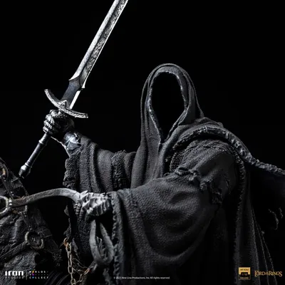 The Lord of the Rings Nazgul on Horse Deluxe Art 1:10 Scale Statue