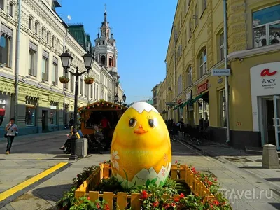 Новый год,Москва Никольская улица» — создано в Шедевруме