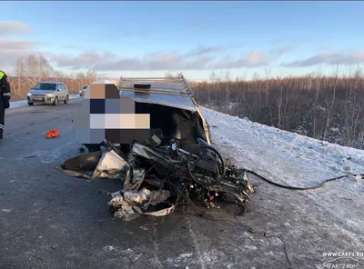 Водитель «Лады» погиб в ДТП с автобусом на трассе «Тюмень-Нижняя Тавда» |  22.11.2022 | Тюмень - БезФормата