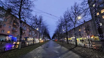 Церковь Усекновения главы Иоанна Предтечи в Толчкове, Ярославль (Ярославль,  город), фотография. художественные фотографии Вид сверху с ночной  подсветкой.