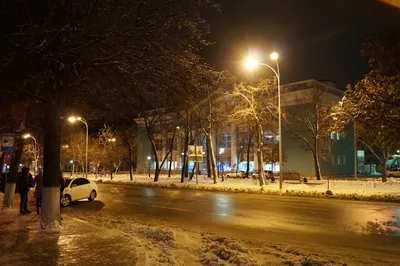 Ульяновск ( жми на +) on Instagram: \"Ночной Аквамарин🌃 ⠀ У вас есть  интересные фото и видео про Ульяновск? Присылайте их в директ, лучшее будет  опубликовано 👍 ⠀ Фото: @wh1te__chocolate ⠀ #ульяновск #