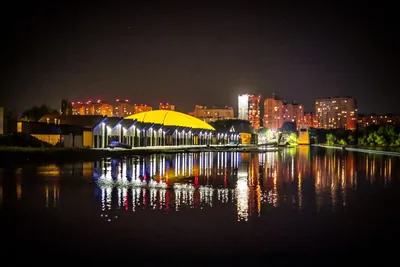 Voronezh / Воронеж on Instagram: \"А вот так выглядит ночной Воронеж с  высоты птичьего полета. Точнее, параплана🙂 Как по мне, очень красиво!  📸Фото: @shishkin_mark  #vrn#voronezh#врн36#voronezh_russia#воронежгород#воронежсити#vrncity#voronezhgorod  ...