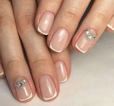 Накладные ногти Beautiful Nail Minimal нюдовые френч розовый, форма  квадрат, средние, 24 шт - купити за найкращою ціною в Україні ➤  KittyShop.com.ua