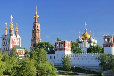 Экскурсия в Новодевичий монастырь в Москве | Огни столицы