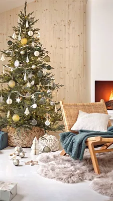 КВАРТИРА В ИСПАНИИ: НОВОГОДНИЙ ДЕКОР - DECOR.CLOUD | Decoración de navidad,  Decoración de unas, Decoración de temporada