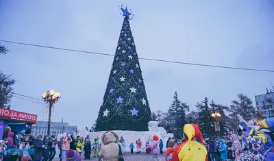 Иркутск, сквер Кирова, новогодняя ё…» — создано в Шедевруме