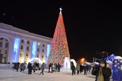 Ульяновск начали украшать к Новому году - Ульяновск