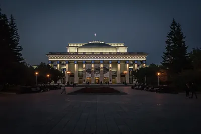 Театр оперы и балета — достопримечательности города Новосибирск